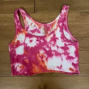 tie-dye crop top
